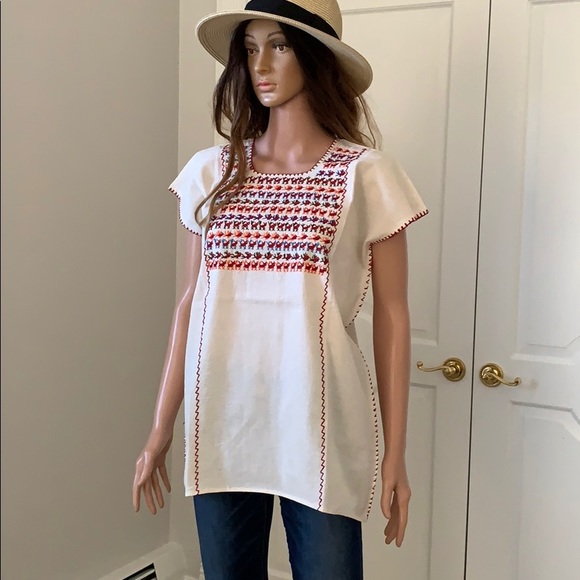 Tlacuate Huipil Hand Embroidery Mexican Blo… - Picture 7 of 7